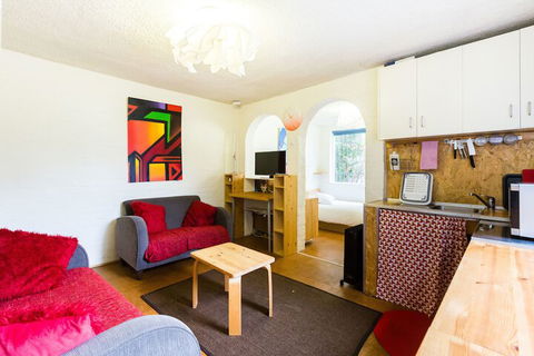 REID, Fitzroy Studio Apartment - Port Augusta Accommodation 2
