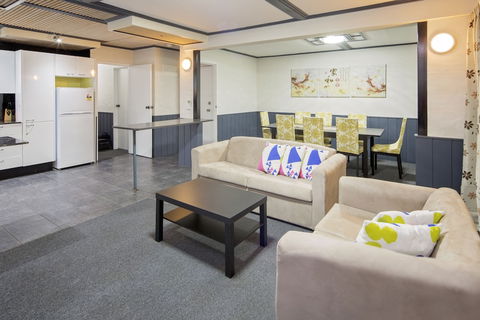 Kirwan 39 - Port Augusta Accommodation 1