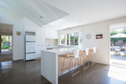 Portsea Place - Port Augusta Accommodation 3