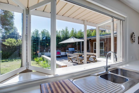 Portsea Place - Port Augusta Accommodation 0