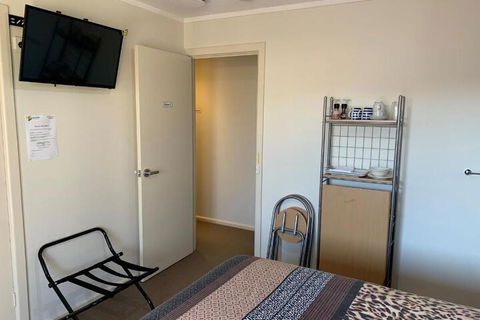 Short Stays Gippsland (Newborough) - Port Augusta Accommodation 7