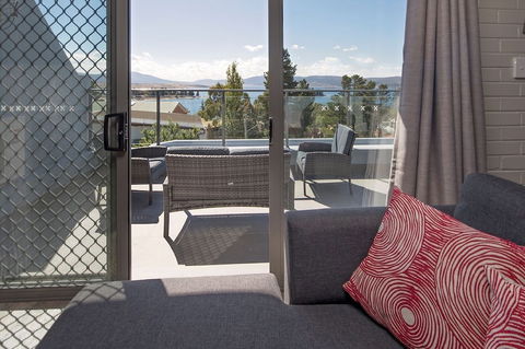 Summit 11 - Fabulous Views And Location - Port Augusta Accommodation 0
