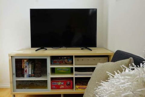 Moon House - Port Augusta Accommodation 4