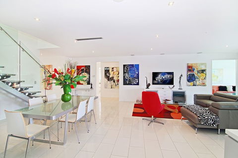 Serene Waters - Port Augusta Accommodation 2