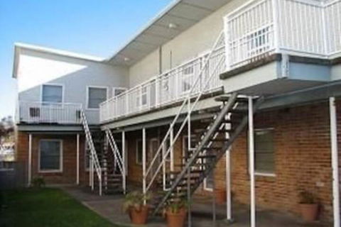 Shoalhaven, Unit 4/53 Shoal Bay Road - Port Augusta Accommodation 3