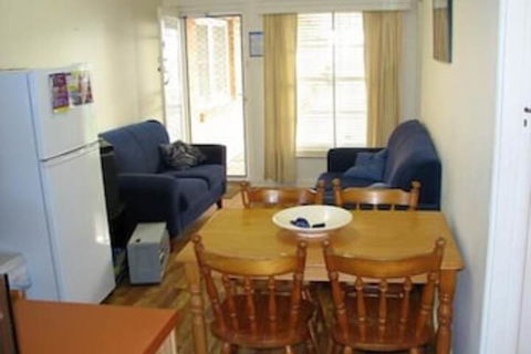 Shoalhaven, Unit 4/53 Shoal Bay Road - Port Augusta Accommodation 0