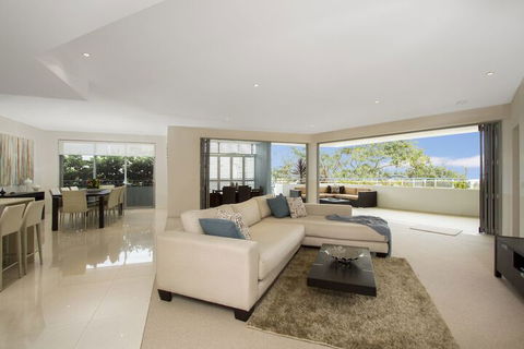 KINGSCLIFF OCEAN VIEW TERRACE By THE FIGTREE 5 - Port Augusta Accommodation 2