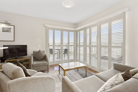 RESORT On The BEACH 4302 - Port Augusta Accommodation 2