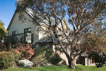 Petersdorf 2 - Jindabyne Townhouse - Port Augusta Accommodation 2