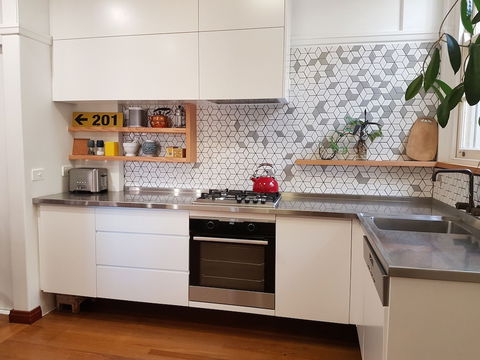 Newcastle Short Stay Apartments - Gatsby On Watt - Port Augusta Accommodation 3
