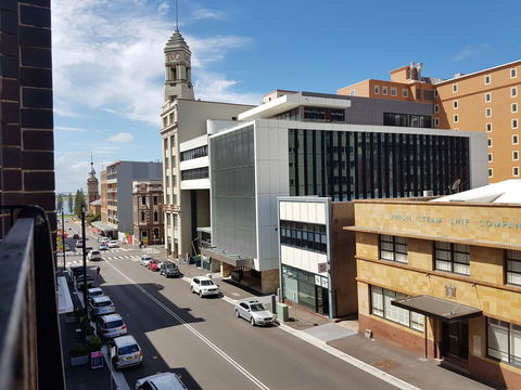 Newcastle Short Stay Apartments - Gatsby On Watt - Port Augusta Accommodation 1