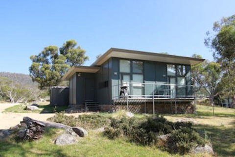 Ecocrackenback 19 'Sustainable Chalet Close To The Slopes.' - Port Augusta Accommodation 0