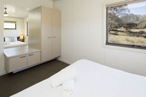 Ecocrackenback 7 Sustainable Luxurious Chalet Close To The Slopes. - Port Augusta Accommodation 4