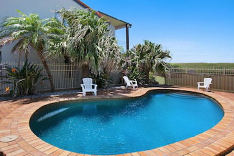 Sunrise Reef Unit 2 Lennox Head - Port Augusta Accommodation 0