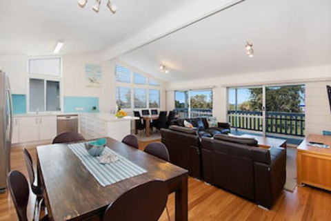 Seascape Lennox Head - Port Augusta Accommodation 0