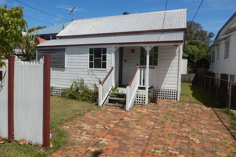 Charming, Private 3-Bedroom Cottage By The Bay - Port Augusta Accommodation 4