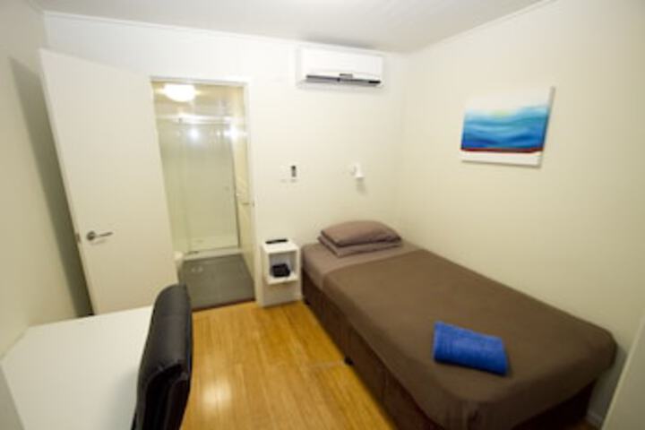 Alligator Creek QLD Port Augusta Accommodation