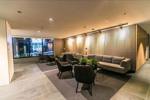 JC Marina Tower Docklands - Port Augusta Accommodation 6