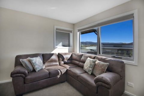 T-Bar On Twynam - Port Augusta Accommodation 0