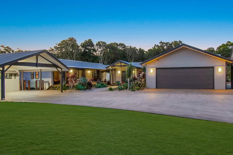 A PERFECT STAY - Lennox Unique Coastal Retreat - Port Augusta Accommodation 0