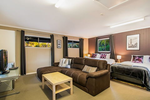 A PERFECT STAY - Lennox Unique Coastal Retreat - Port Augusta Accommodation 6