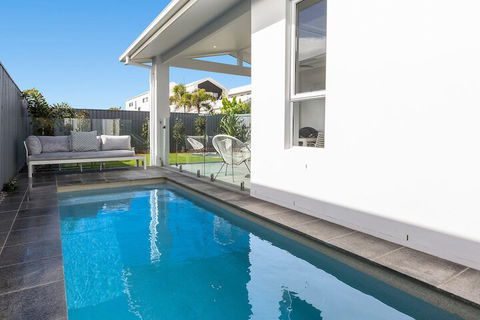 Elegant Beach House On Nautilus - Port Augusta Accommodation 1