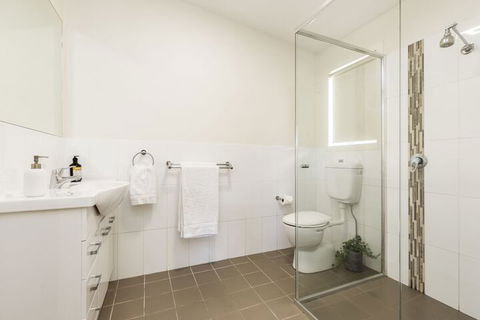 2 Bedroom With Parking Near Central Cessnock - Port Augusta Accommodation 5