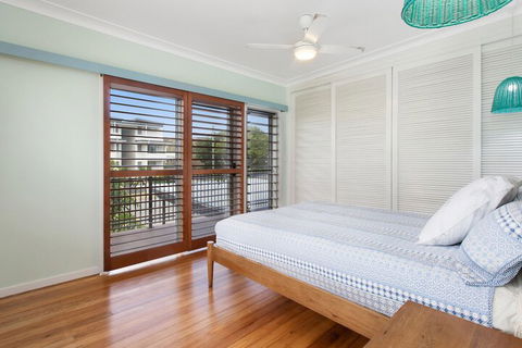 BEACH HOUSE On PEARL - Port Augusta Accommodation 4