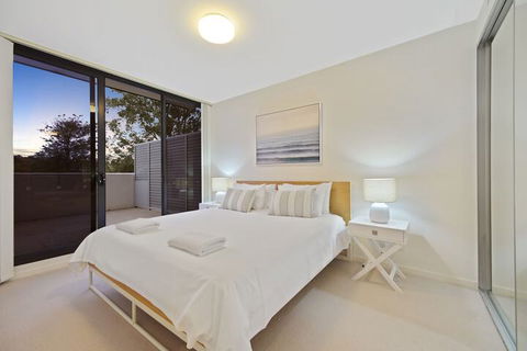 HomeHotel Spacious Luxury Apt Next To Shopping - Port Augusta Accommodation 7