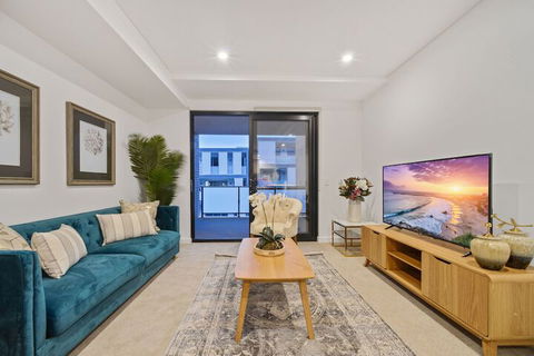 HomeHotel New & Comfort 3 Bedrooms - Port Augusta Accommodation 2