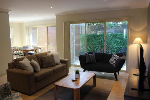 Annies Place - Port Augusta Accommodation 5