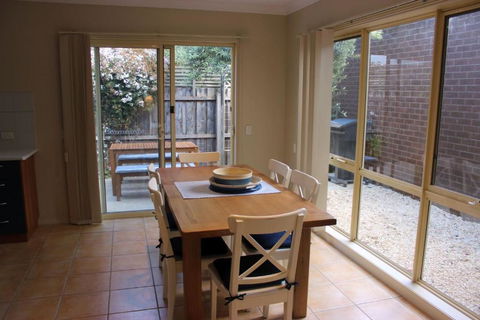 Annies Place - Port Augusta Accommodation 1
