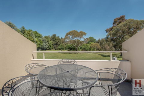 Horizons 518 Modern Apartment On The Lake Jindabyne Foreshore - Port Augusta Accommodation 5