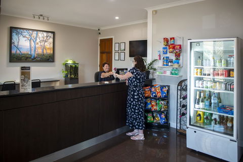 Highlander Motor Inn & Apartments - Port Augusta Accommodation 4