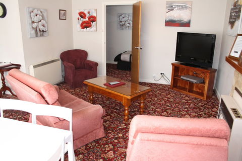 Motel Mayfair On Cavell - Port Augusta Accommodation 4