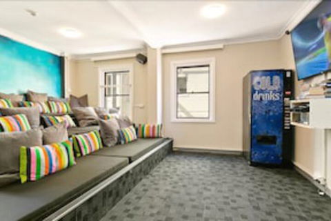 Funk House Backpackers - Port Augusta Accommodation 2