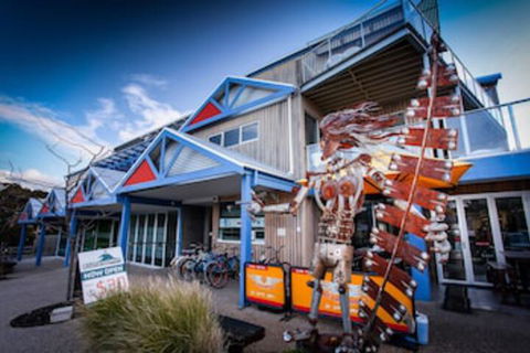 The Island Accommodation - Hostel - Port Augusta Accommodation 0