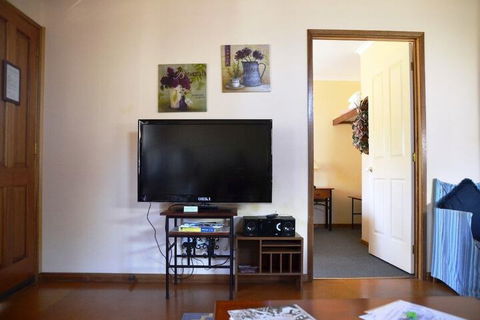 Avoca Cottages - Port Augusta Accommodation 6