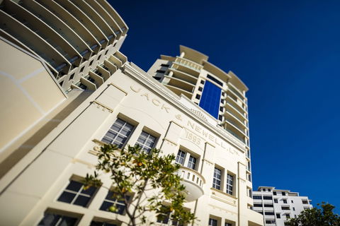 Jack & Newell Holiday Apartments - Port Augusta Accommodation 0