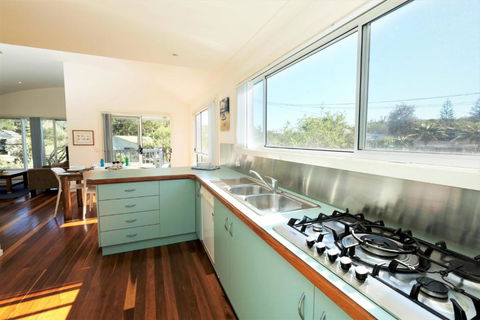 SPINNAKER 2 - Port Augusta Accommodation 2