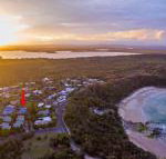 Angourie Blue 7 stroll to surfing beaches. - Port Augusta Accommodation