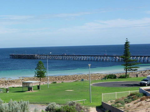 Relax On Par - Port Augusta Accommodation 5