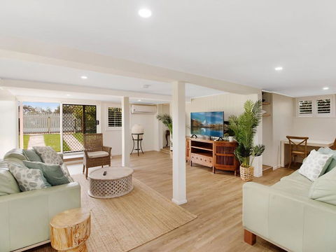 Oceanfront Beach House On Marine Parade - Port Augusta Accommodation 4