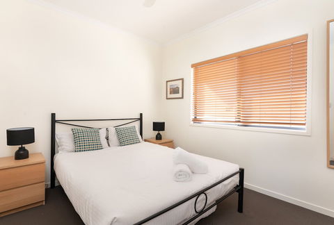 Six River - Port Augusta Accommodation 2