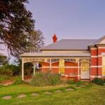 Royal Standard Farm Daylesford - Port Augusta Accommodation 0