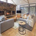 Silvertop Chalet - Port Augusta Accommodation 0