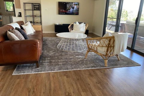 Blackwattle Luxury Retreats - Port Augusta Accommodation 6