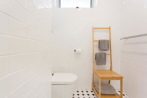 Boutique Central Apartment Vogue - Port Augusta Accommodation 5