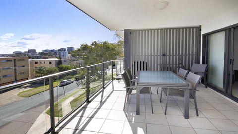 Amalfi Unit 11 Above All Else 50 King Street - Port Augusta Accommodation 1