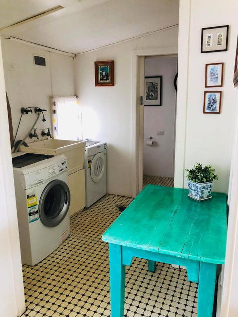 BOSCOBEL COTTAGE MAGICAL BEACH & RIVER VIEWS KINGSCLIFF - Port Augusta Accommodation 7